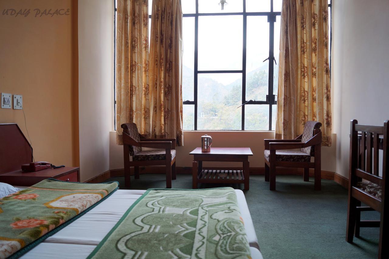 Hotel Uday Palace Pipalkoti Eksteriør billede