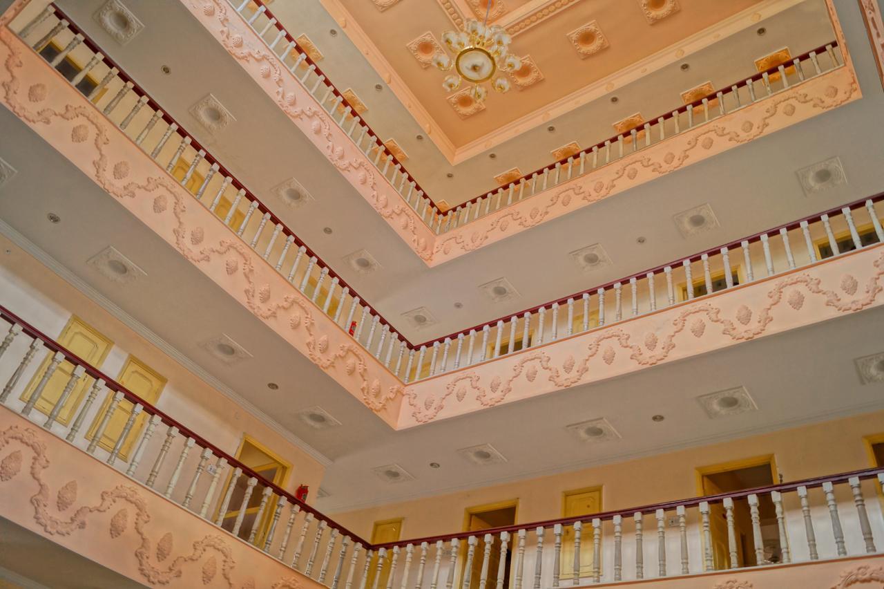 Hotel Uday Palace Pipalkoti Eksteriør billede